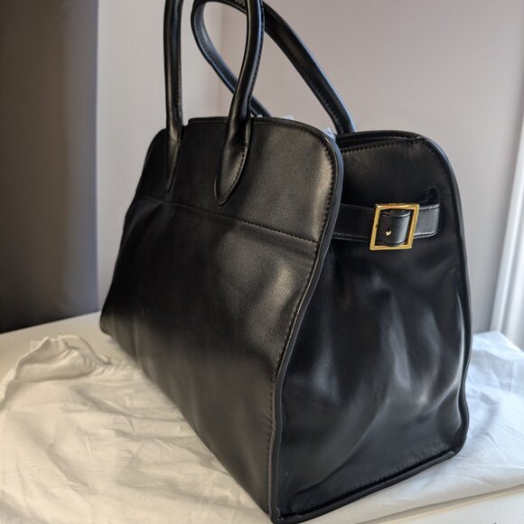 Black Large Tote Bag - Gold Hardware - NWOT - Black Soft Top Grain Leather - Picture 4 of 7